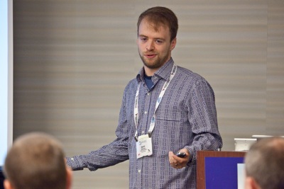 Photo of Daniel Wellman presenting at Agile 2009 by Tom Poppendieck.